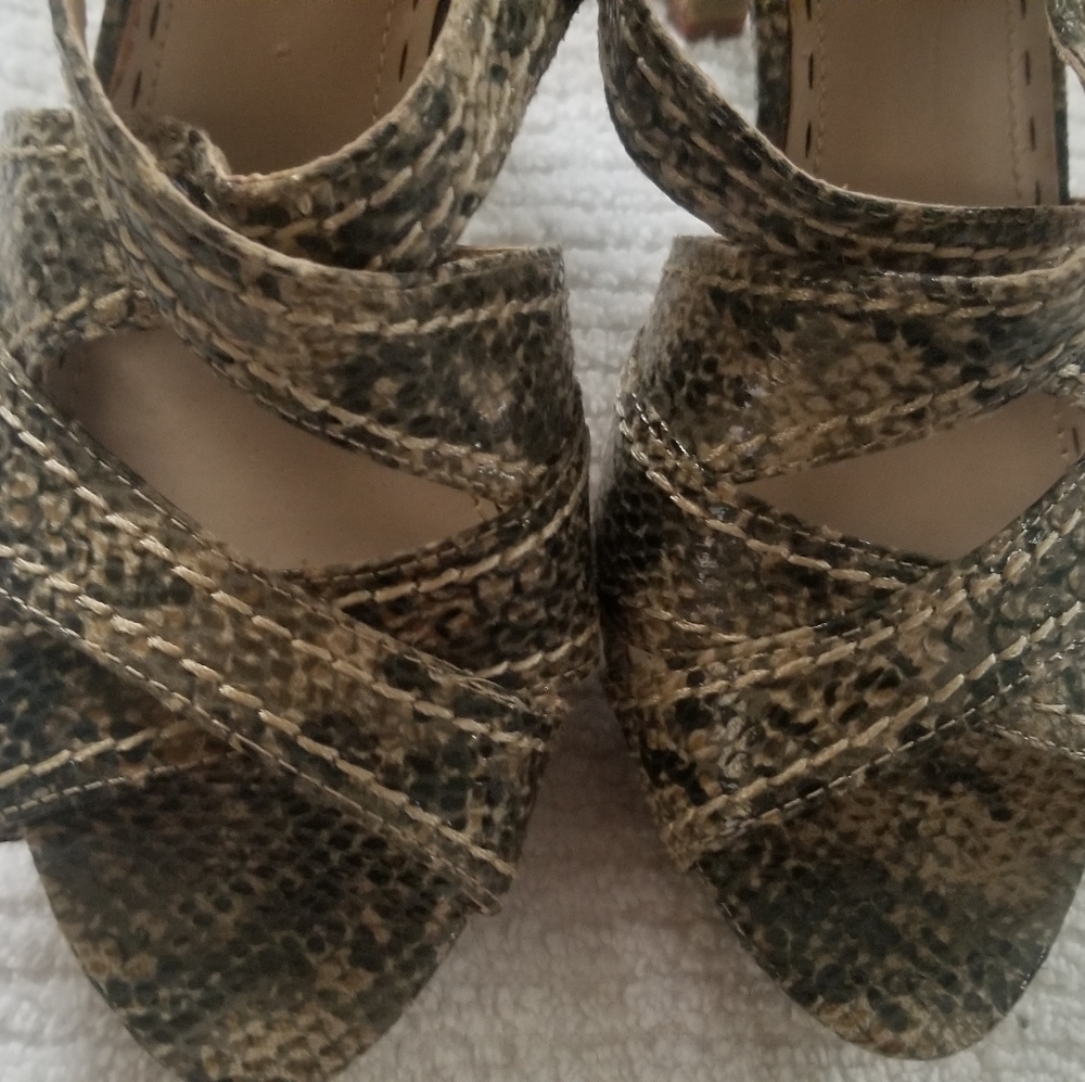 Women's  snake skin shoes cork heel shoes . Open toe ,Attention brand size 9